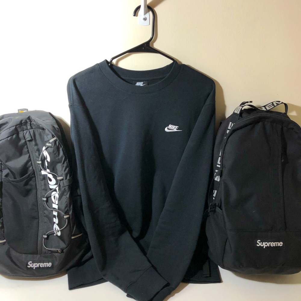 ‼️UPDATED LOW PRICE‼️ Nike Logo Pullover/Sweater